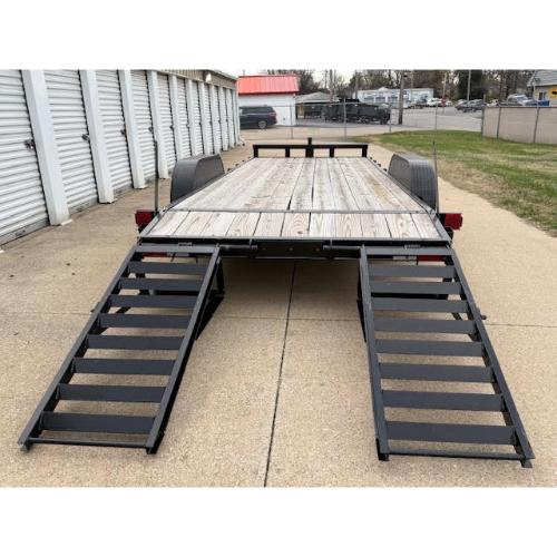 Henderson, Kentucky, Indiana, Illinois Dealer and Sales 83x20 (18+2) Equipment Hauler Rear View Ramps Down