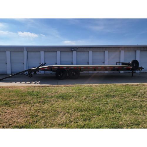 Henderson, Kentucky, Indiana, Illinois Dealer and Sales 102x22 (18+4) Deckover Side View Ramp Down